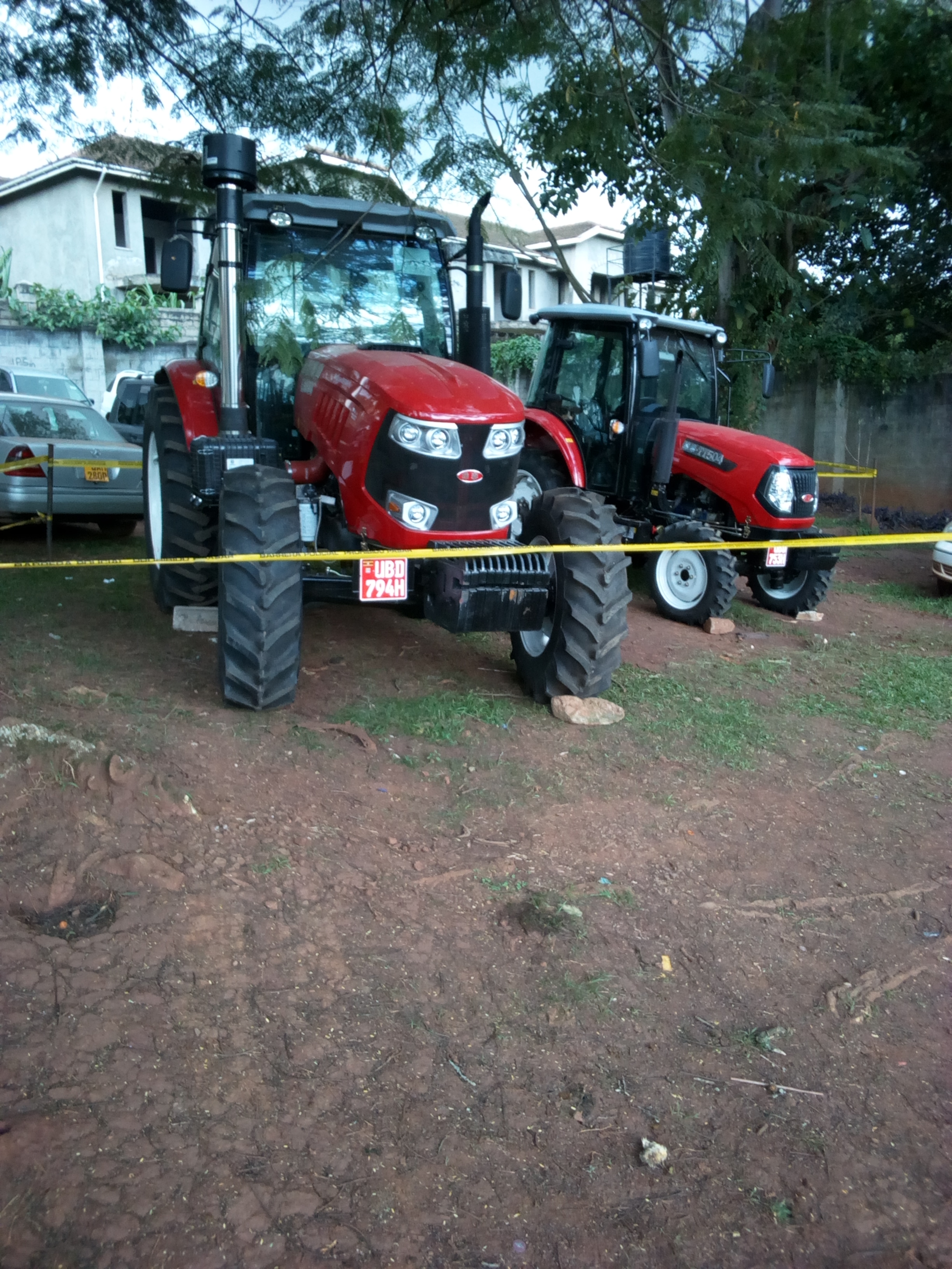 KAKI in theft of tractors and tax evasion