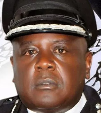 PAC accused of protecting director of logistics in police