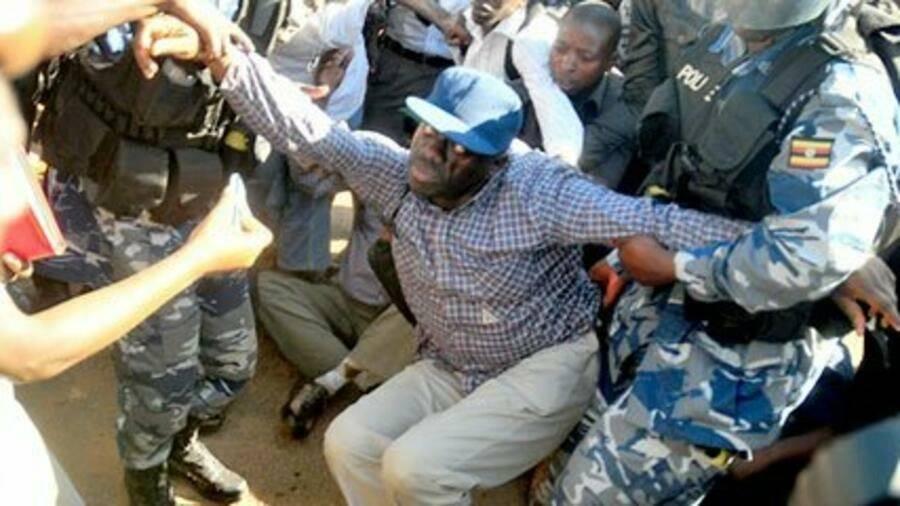 Police warns new Besigye pressure group against holding illegal gatherings